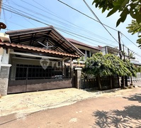 Rumah 2 Lantai 20 Menit MRT Lokasi Strategis di Cinere