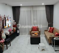 Sangat Bagus, Elegant, Bersih, Homy 2 Kamar Kondominium Taman Anggrek