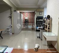 Jual rumah Gandeng Regensi Villa Melati Mas sudah Renov