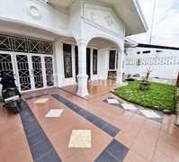 JUAL MURAH RUMAH DALAM KOMPLEK DI JALAN BEO SUNGGAL