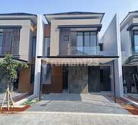 Rumah Brand New Kuningan Village PIK 2 8x15 4+1KT Jarang Ada