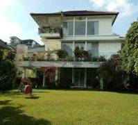 Rumah 3 Lantai Villa Terawat Jati Dago Resort Pakar Bandung