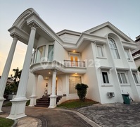 Rumah Mewah Pik Pinisi Indah 686M2 Hoek 2 Lantai