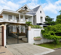 Jual Cepat Rumah Hitung Tanah Saja di Bukit Cinere Indah