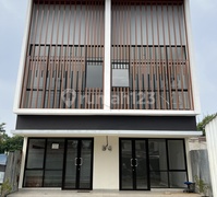 Ruko 2 Lantai di Jalan Utama