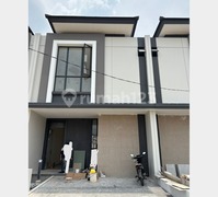 Jual Rumah 2 Lantai Limited Edition Cluster Asya Sentarum dengan High Ceiling, Lokasi Strategis di Jakarta Garden City, 015 Co 007