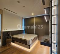 Izzara Apartement 1 BR Modern Furnished Paling Murah 