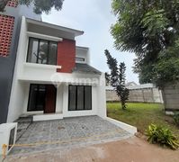 Paling Murah! Rumah Modern Siap Huni di Cluster Cantik Graha Raya