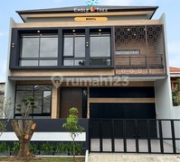 Brand New Tropical Luxury House di Boulevard Mertilang Bintaro