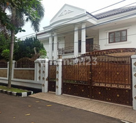 Di Seberang Mall Cinere. Megapolitan Cinere Estate Jalan Delima Blok A No.260, Kel. Cinere, Kec. Cinere, Kota Depok , Cinere