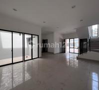 Dijual Rumah uk. 8x15m2 Milenial City PIK 2 Extension Kosongan Murah