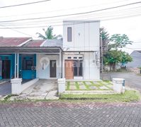 Rumah Luas Siap Huni 15 Menit ke The Park Sawangan J-16834