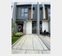 Sewa Cepat Rumah Murah 2 Lantai - Cluster Regia, Summarecon Crown Gading, Harapan Indah, Bekasi 018