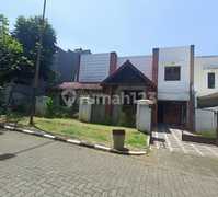 Termurah di Vcm, Rumah Mewah Asri Hadap Taman