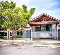 Rumah Hitung Tanah Siap Deal di Komplek Puri Cinere