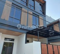 Rumah Akses Mobil Percetakan Negara