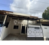 Dekat Bandara Soetta & Pik, Dijual Rumah Minimalis 2 Lantai Cengkareng Indah, Carport bisa 2 Mobil dan Ada Ruang Cuci, Cengkareng, Jakarta Barat