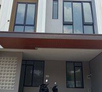 Dijual Zenitparc Hyatt,rumah Komersil@sudah Shm,dekat Dengan Fasilitas Umum,pintu Tol Tb Simatupang Dan Mrt Lebak Bulus