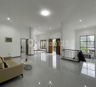 29. Murah Dijual Cepat Rumah 2 Lantai Mewah Pondok Pinang Jakarta Selatan Siap Huni - Lokasi Premium Strategis