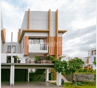 For Sale Rumah Baru dan Mewah 3 Lantai di The Blizfield BSD dengan Sky Balcony & Backyard