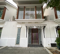 Disewakan Rumah 2 Lantai, 3 Kamar di Grand Harvest Wiyung