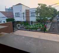 Rumah Regensi Melati Mas Blok A /Cb