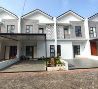 Rumah Villa Tropis Bumi Parahyangan Bandung Barat
