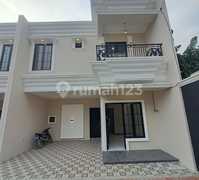 Rumah 2Lt Modern Strategis di Tengah Pusat Depok Kelapa Dua/S820
