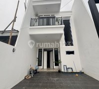 Rumah Baru Komplek Megapolitan Cinere wajib disurvey layout bagus