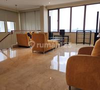 Dijual Cepat Penthouse 4BR di Kintamani Kondominium 