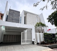 Rumah Mewah PIK Garden House Furnish Kolam Renang (450m)