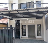 Rumah Baru 2 Lantai Di Melati Mas Serpong