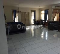 Rumah Bendi Kebayoran Lama Dekat Mall Gandaria City