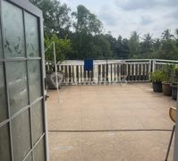 Dijual Rumah Pik Crown Golf Harga di Bawah Pasaran