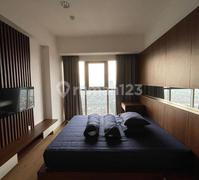 Turun Harga! For Sale Apart Mtown Signature 1br Full Furnished Tinggal Bawa Koper. In Front Of Mall Sms Gading Serpong 