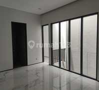 rumah baru minimalis di Setra Duta, Bandung