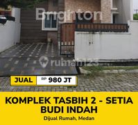 Rumah Minimalis Lebar 8mtr Lokasi Strategis Di Komplek Tasbih 2