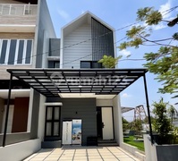 Siaphuni Di Margonda Tol Krl Busway Di Kawasan Kota Mandiri Depok