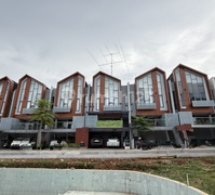 Rumah Baru Siap Huni di Dekat Tol Andara Jagakarsa Jakarta Selatan