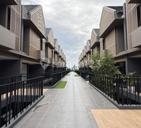 Rumah Mewah 4lantaimurah Di Cilandak Pinggir Jalan Double Decker 