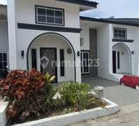 Rumah 2 Kamar Daerah Medan Sunggal Dekat Manhattan