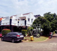 Jual Rumah 8X20 Raffles Hills 2,5 Lantai Corner Rapi