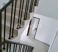 Rumah 2 Lantai Dekat LRT dan Tol Cibubur