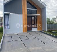 1 Lantai Cuman Selangkah ke Stasiun Tanpa DP