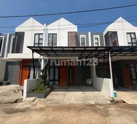 Rumah 2 Lantai Smarthome Free Smartdoorlock Kanopi Kitchen Set di Graha Padjadjaran