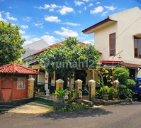 Rumah Mungil di Mega Cinere