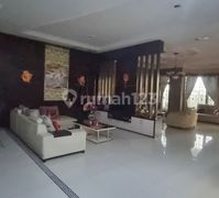 Dijual Villa Makmur Indah , Full Furnish