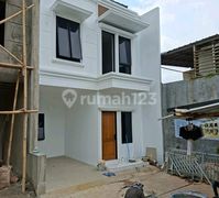 Rumah Siap Huni Dekat Akses Tol Bambu Apus Jaktim