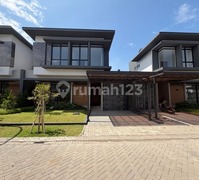 Kota Baru Parahyangan Bandung Rumah 2 Lantai Kota Baru Parahyangan Bandung di Tatar Nilapadmi Jalan Nilacakra