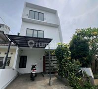 Dijual Rumah Modern Minimalist 3 Tingkat di Gandul Dekat Pintu Tol Brigif